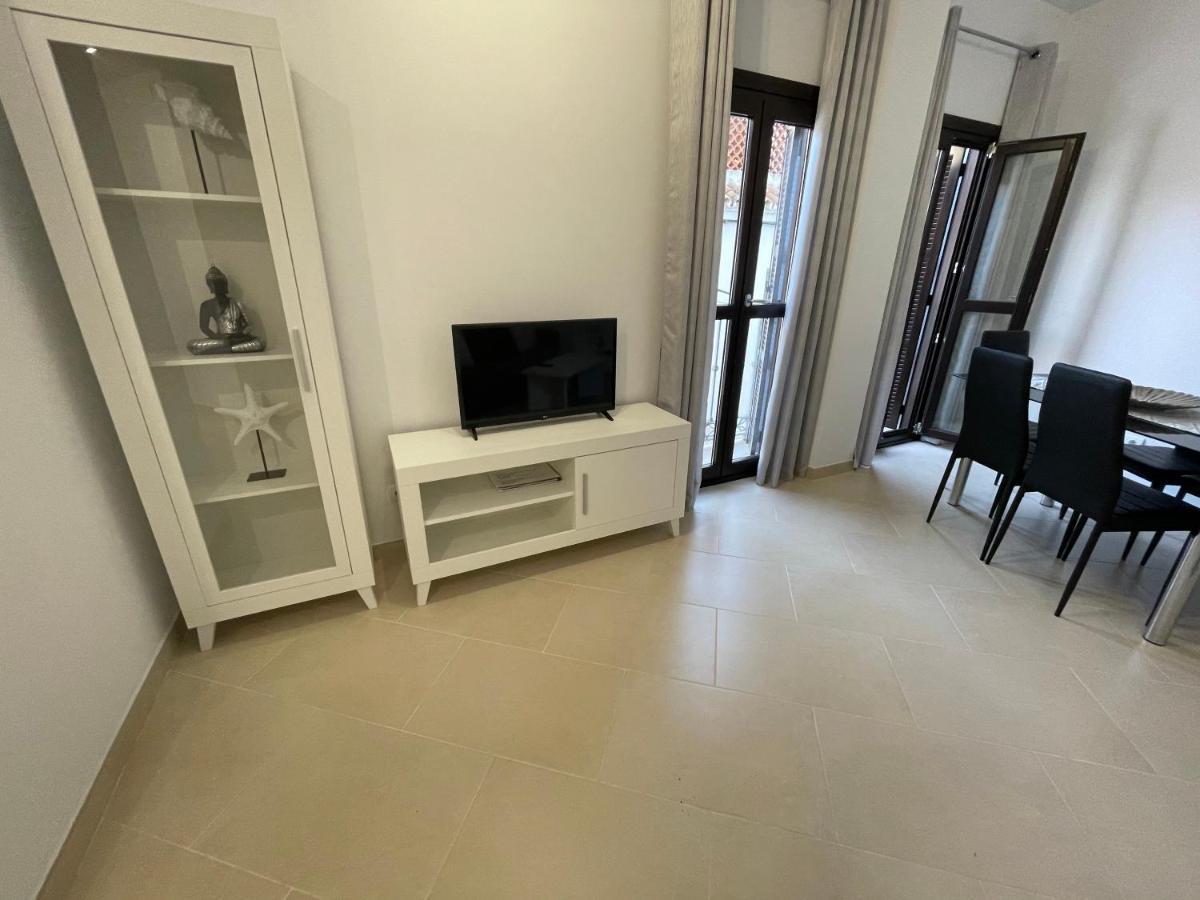 Royal Suites Estepona By Croma Екстер'єр фото