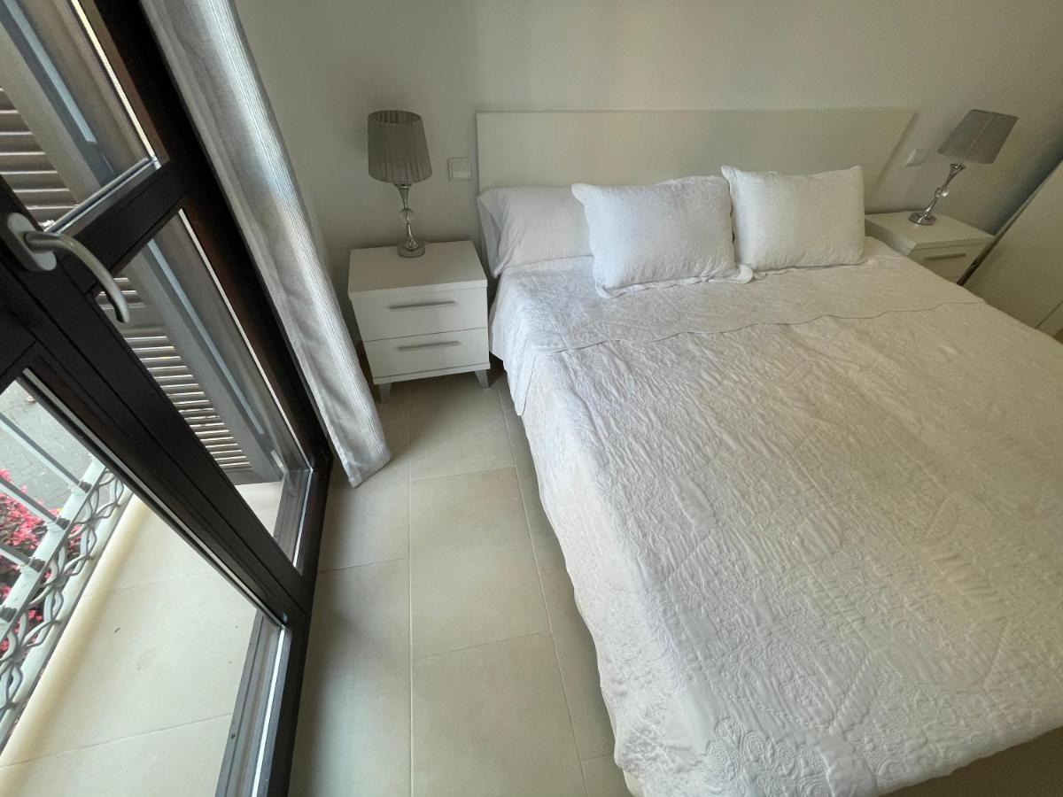 Royal Suites Estepona By Croma Екстер'єр фото
