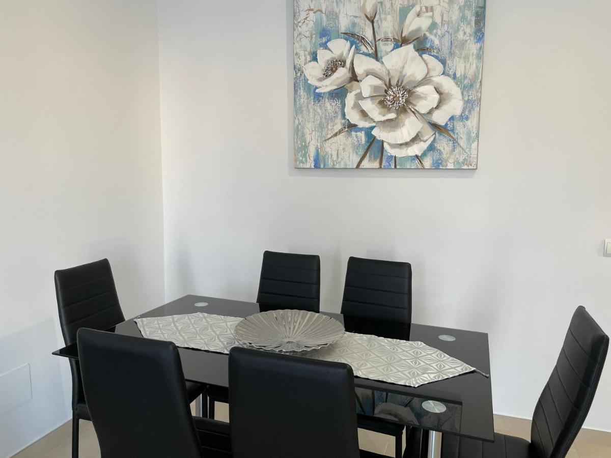 Royal Suites Estepona By Croma Екстер'єр фото