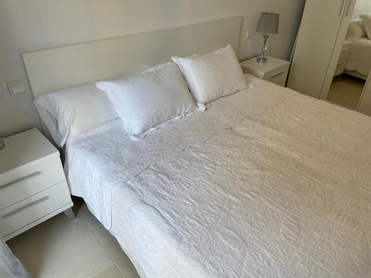 Royal Suites Estepona By Croma Екстер'єр фото