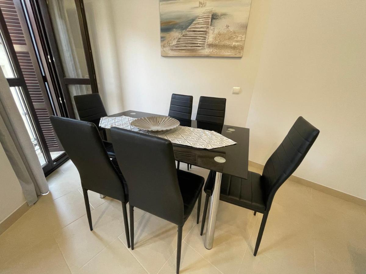 Royal Suites Estepona By Croma Екстер'єр фото