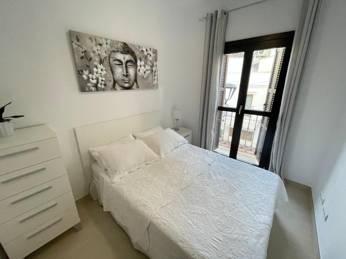 Royal Suites Estepona By Croma Екстер'єр фото