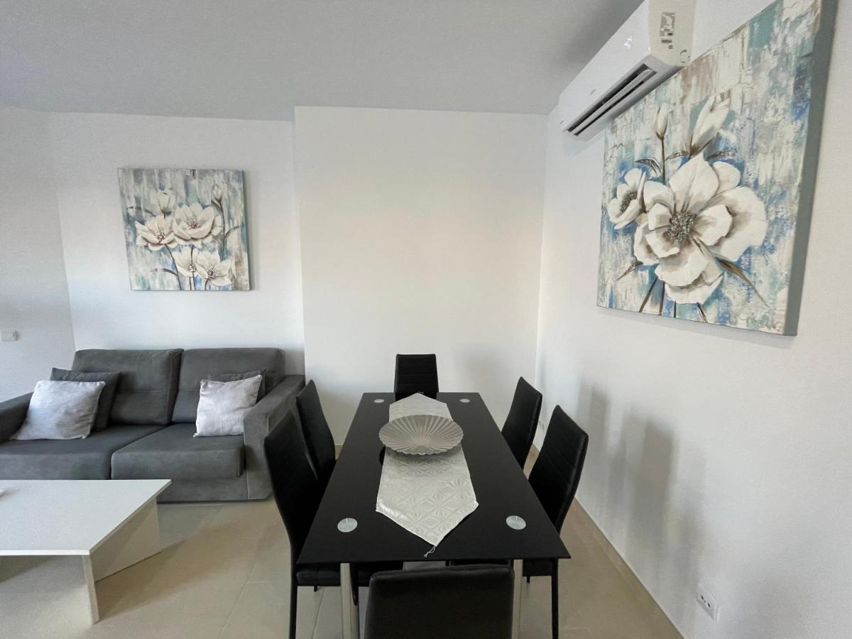 Royal Suites Estepona By Croma Екстер'єр фото