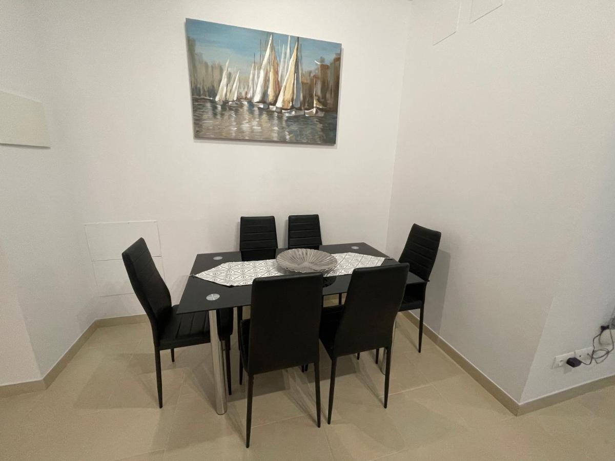 Royal Suites Estepona By Croma Екстер'єр фото